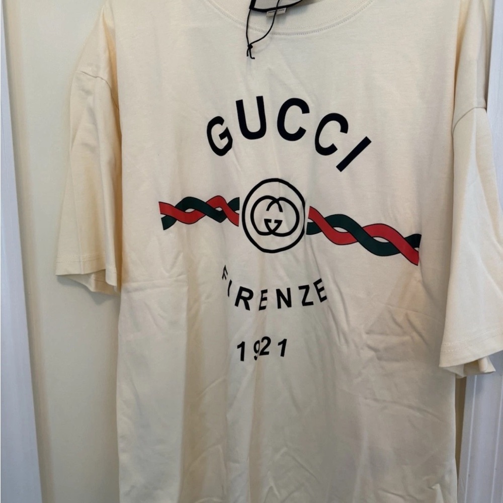 Gucci Men's Firenze 1921 Large Cream T-Shirt
